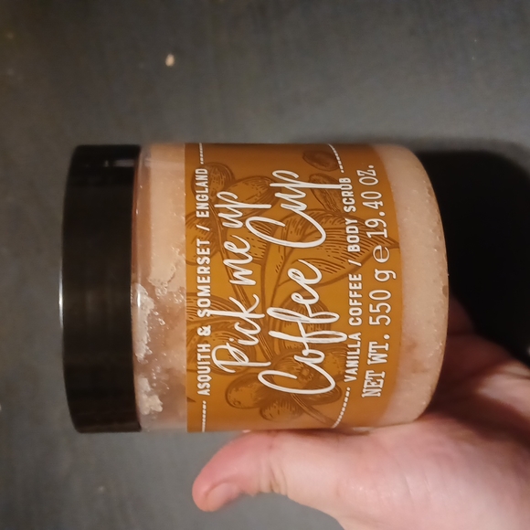 asquith & somerset England Other - Asquith & somerset England pick me up coffee cup vanilla coffee body scrub